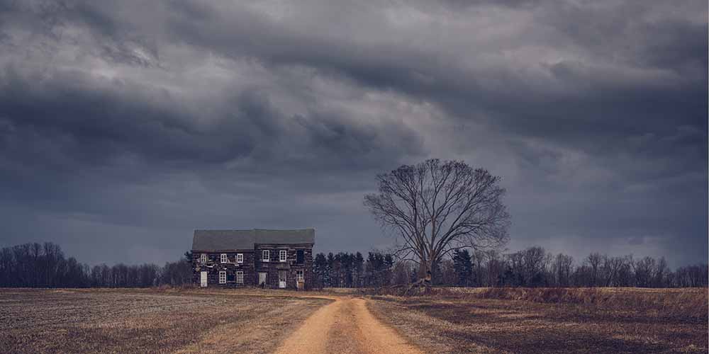 Personal ghost stories in the creepy rural midwest